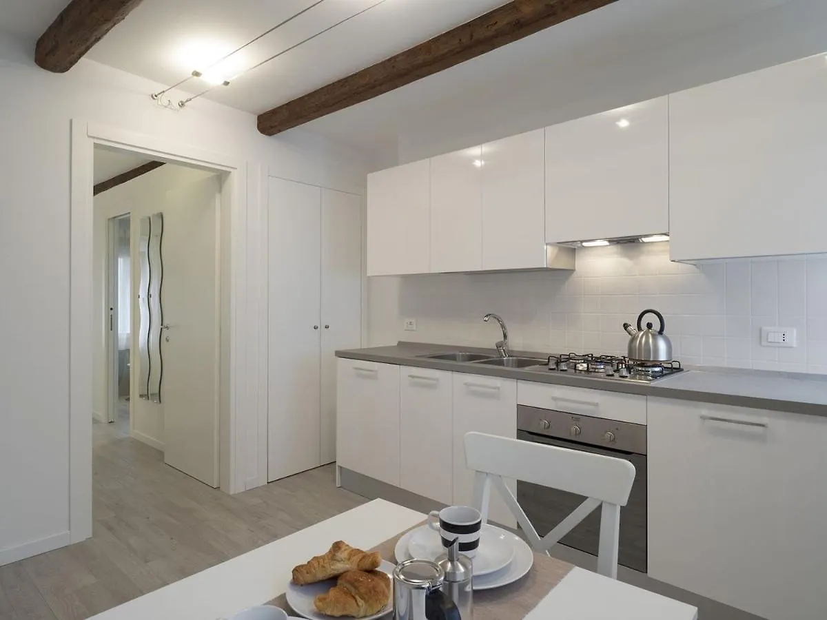Residence Ss Giovanni E Paolo By Wonderful Italy Velence