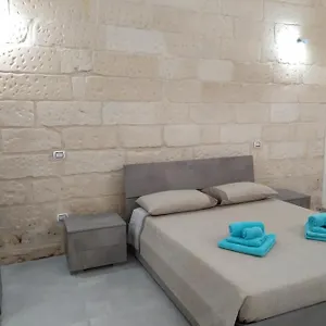 https://bilocale-per-vacanze-estive.lecce-hotels.com