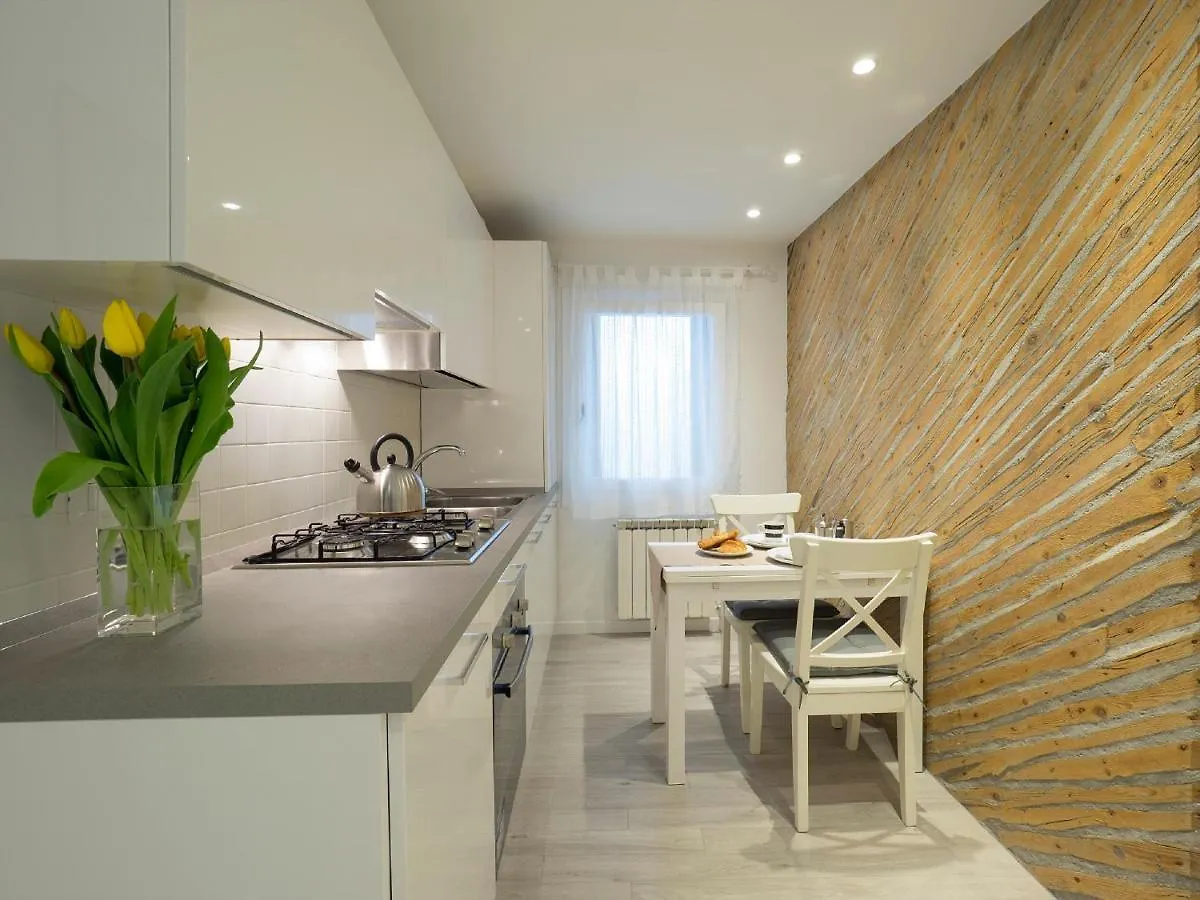 Residence Ss Giovanni E Paolo Venice Italy